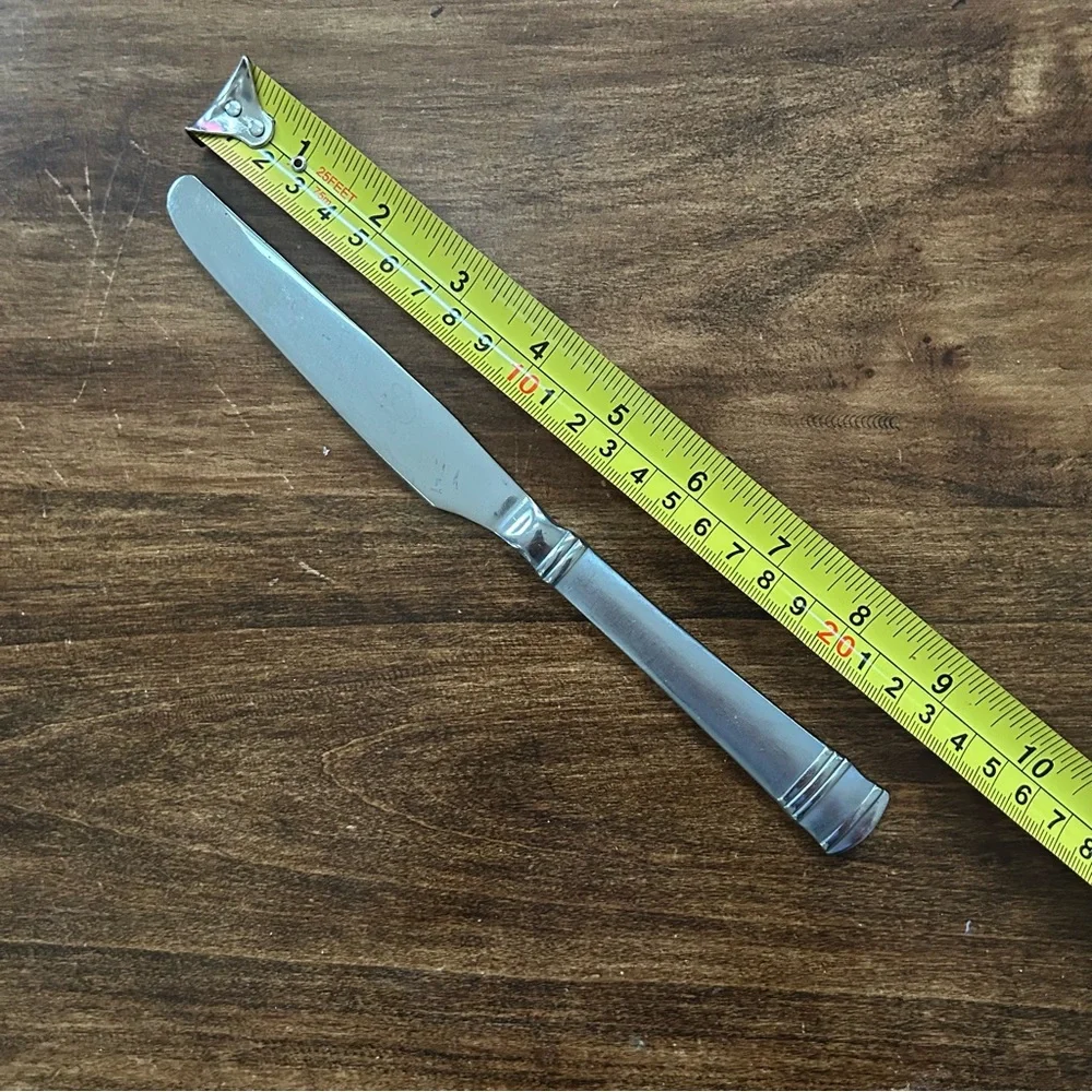 3/$20 Oneida Tiramisu flatware dinner knife